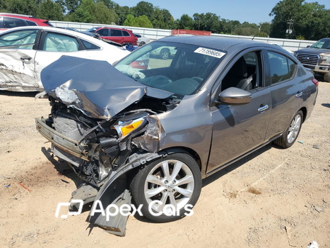 Nissan Versa 2015 - Image 1 of 4