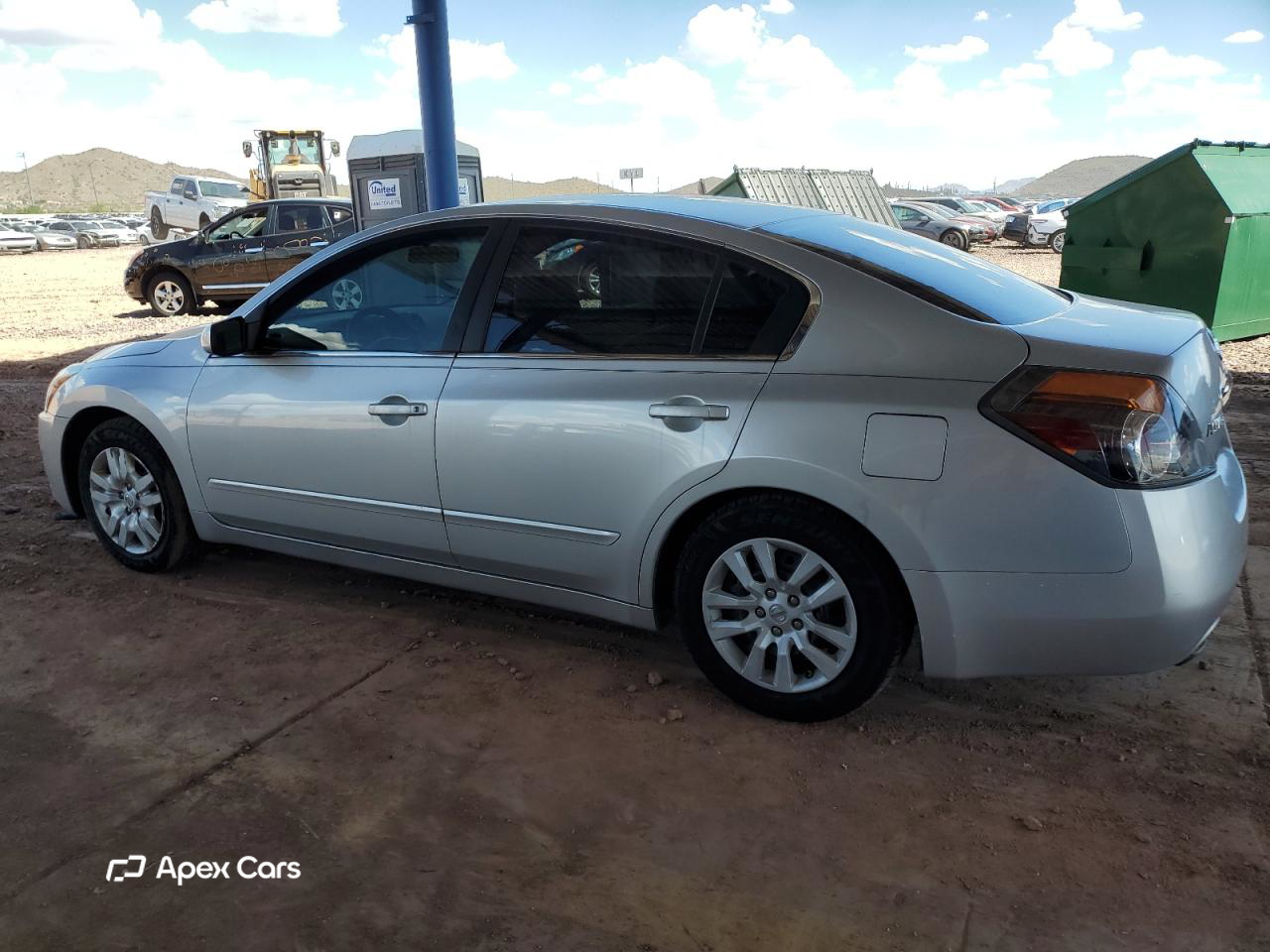 Nissan Altima 2010