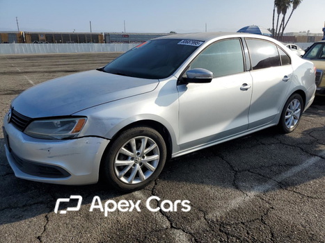 Volkswagen Jetta 2011 - Image 1 of 12