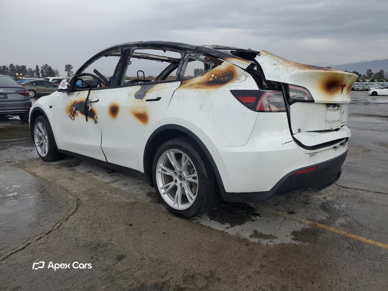 Tesla Model Y 2023