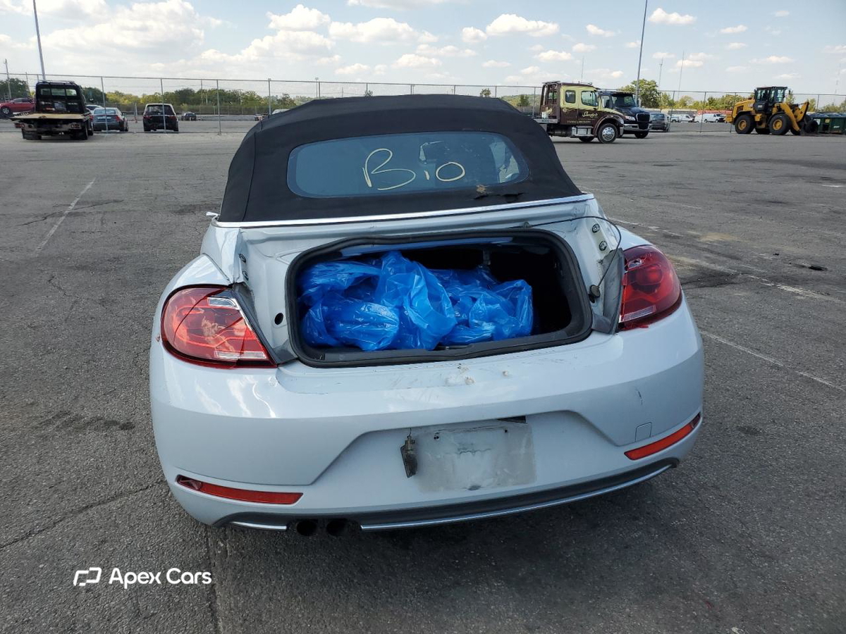 Volkswagen Beetle 2019