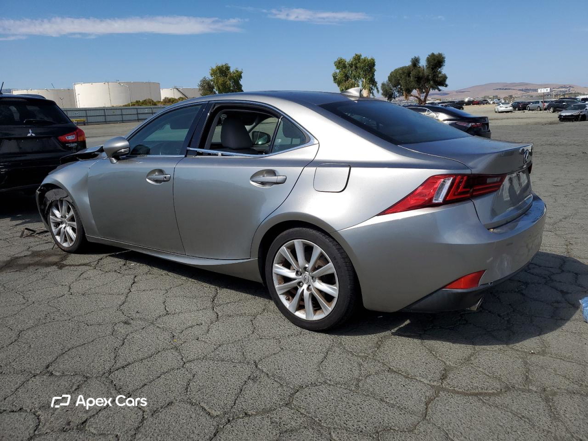 Lexus IS 2015