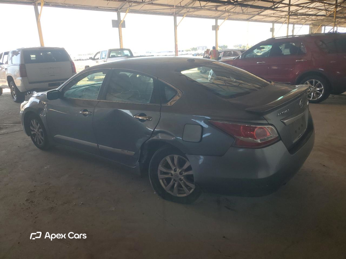 Nissan Altima 2015