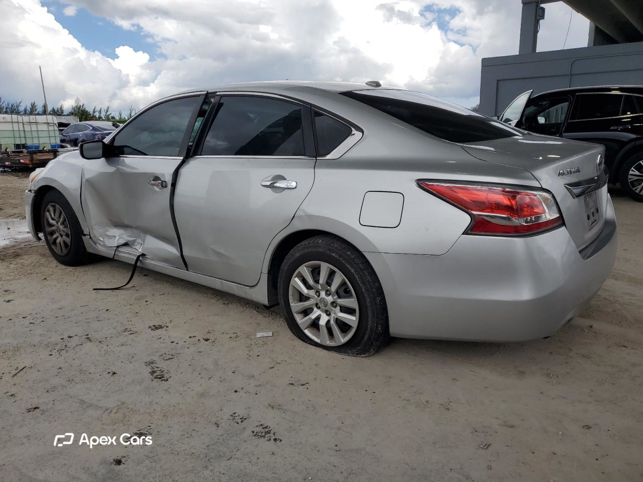 Nissan Altima 2015