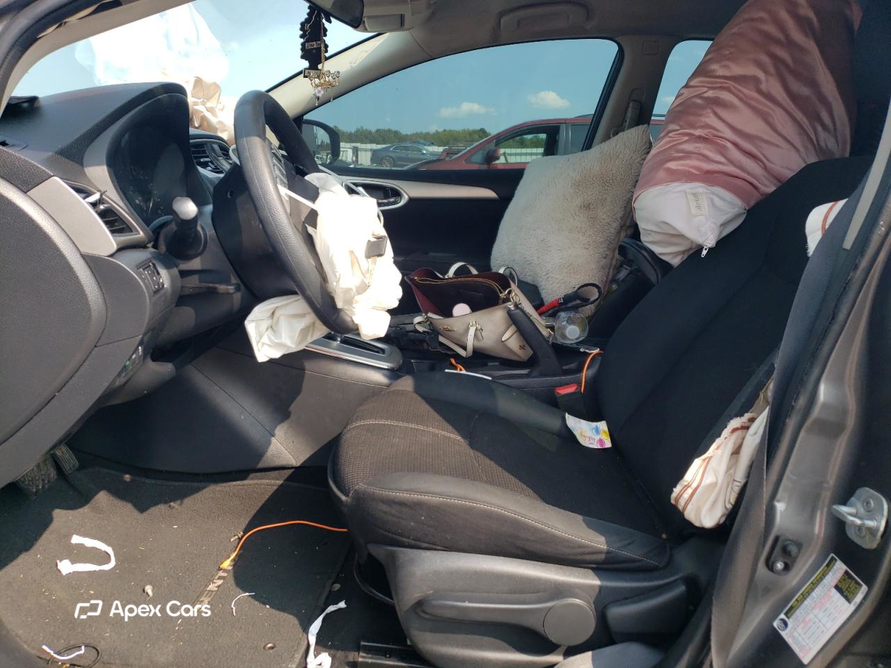 Nissan Sentra 2015
