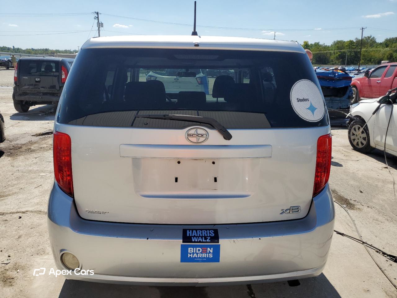 Scion  2008