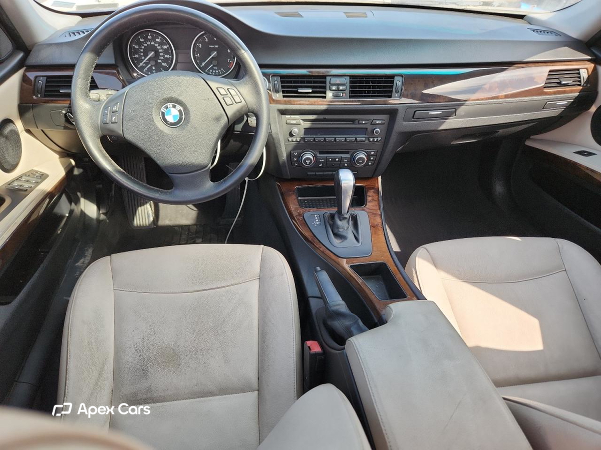 BMW Series 3 2011