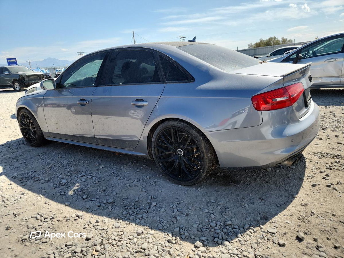 Audi A4 2015