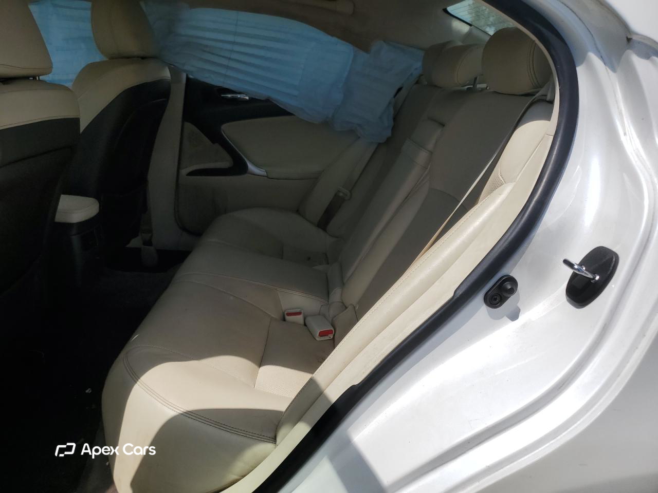 Lexus IS 2012