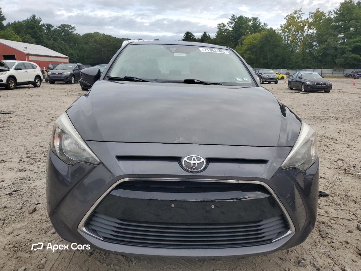 Toyota Yaris 2017