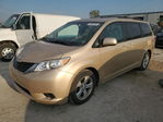 Toyota Sienna 2012