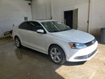 Volkswagen Jetta 2014
