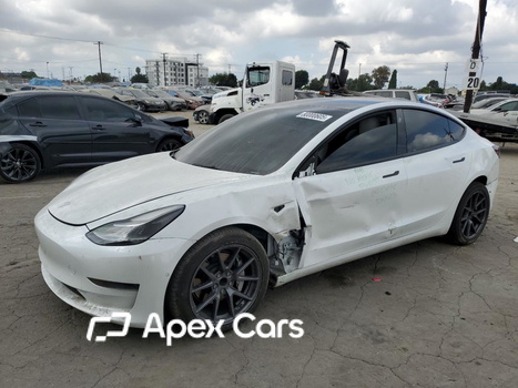 Tesla Model 3 2022 - Image 1 of 14