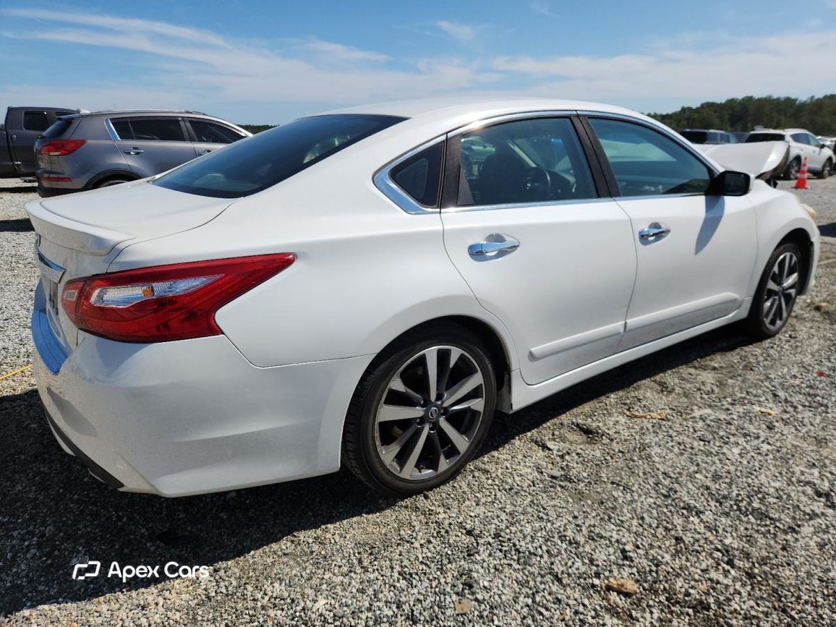 Nissan Altima 2016