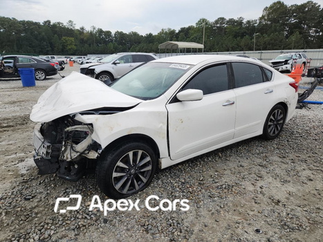 Nissan Altima 2017 - Image 1 of 13