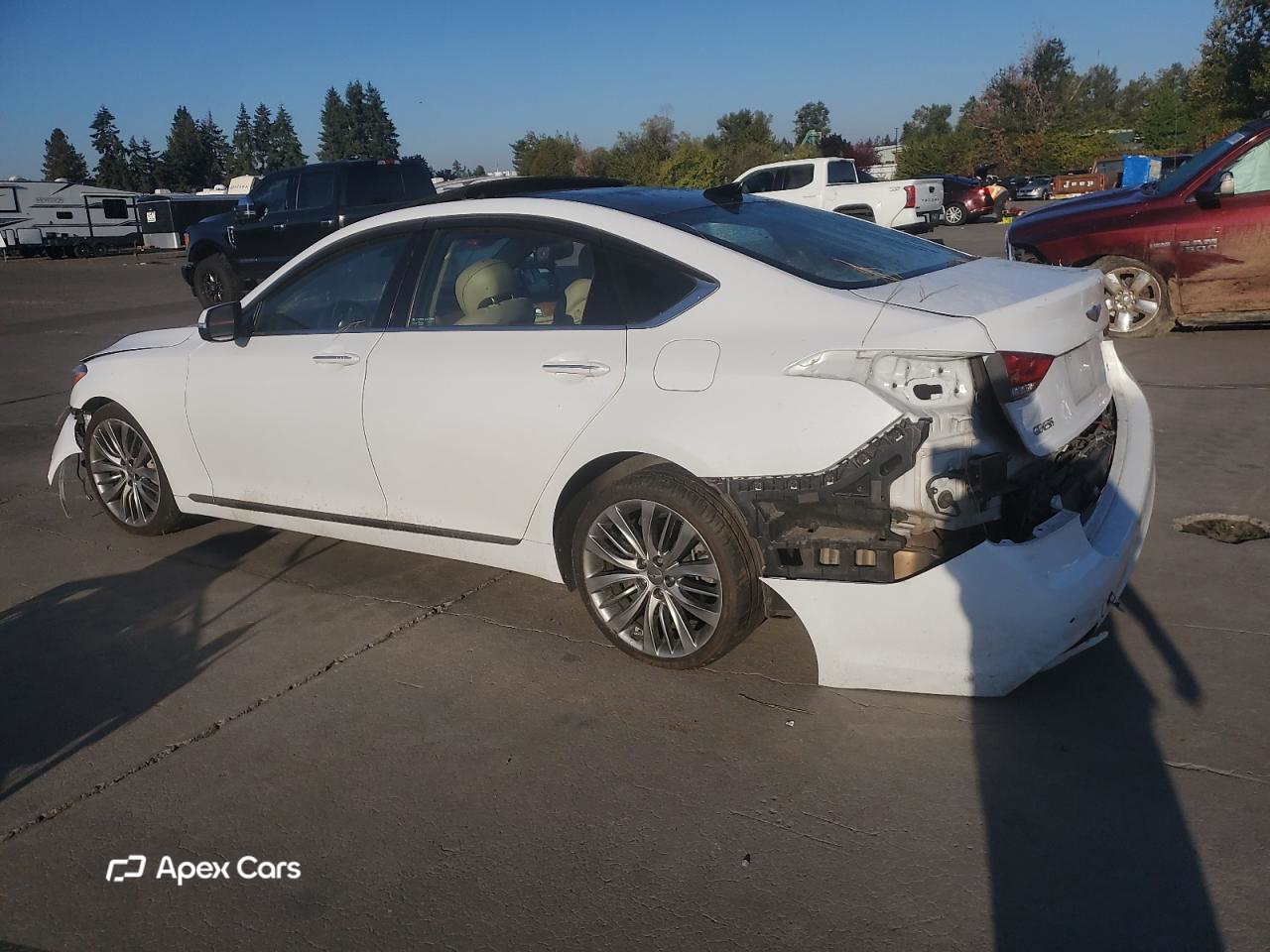 Hyundai Genesis 2015