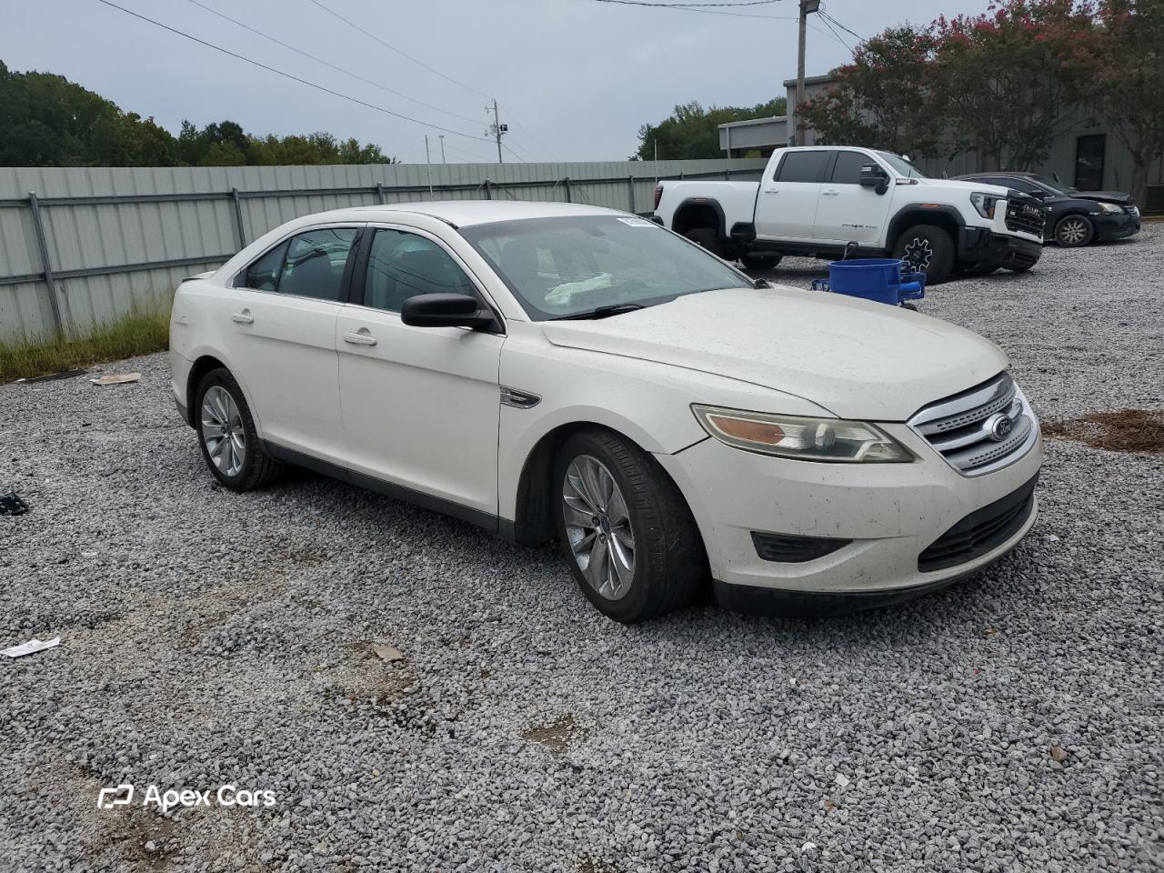 Ford Taurus 2011