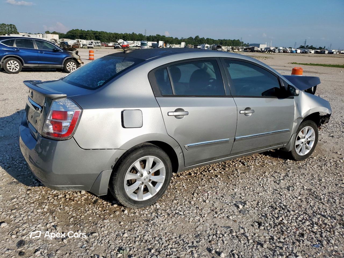 Nissan Sentra 2012