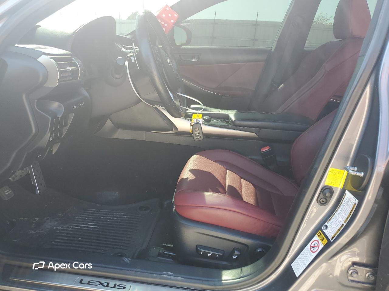 Lexus IS 2014