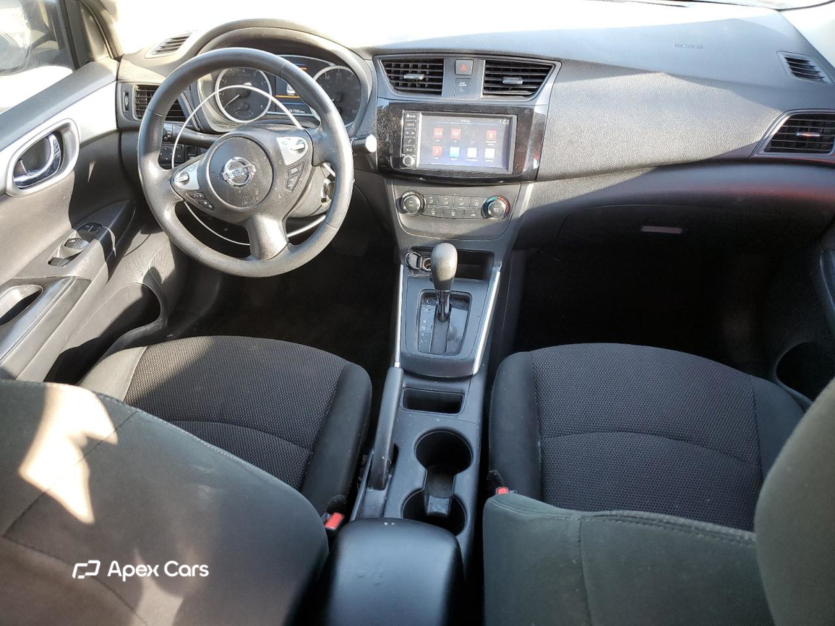 Nissan Sentra 2019