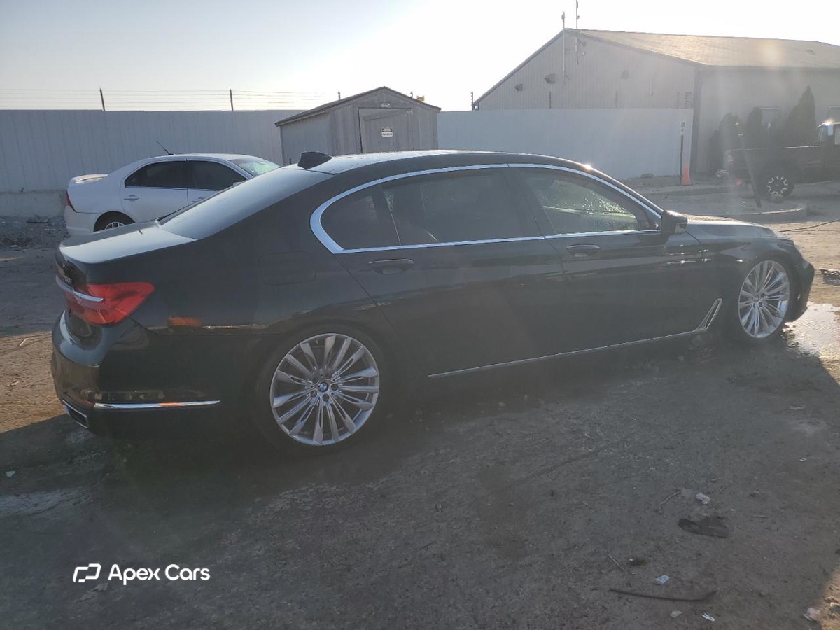 BMW Series 7 2016