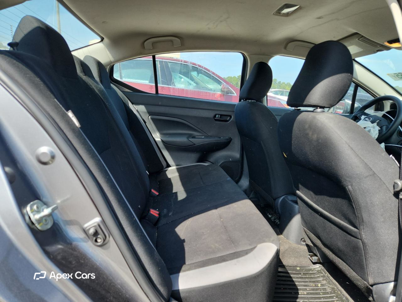 Nissan Versa 2025