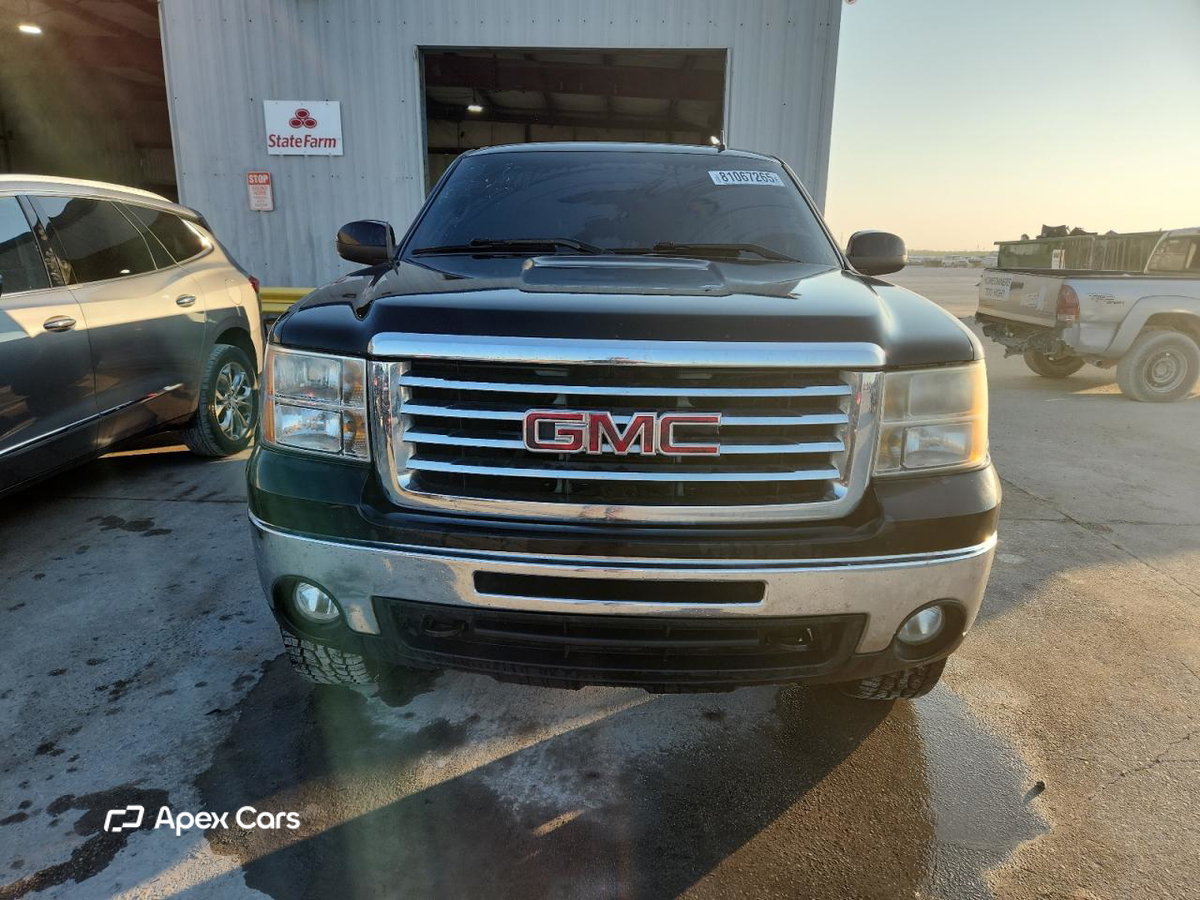 GMC Sierra 2011