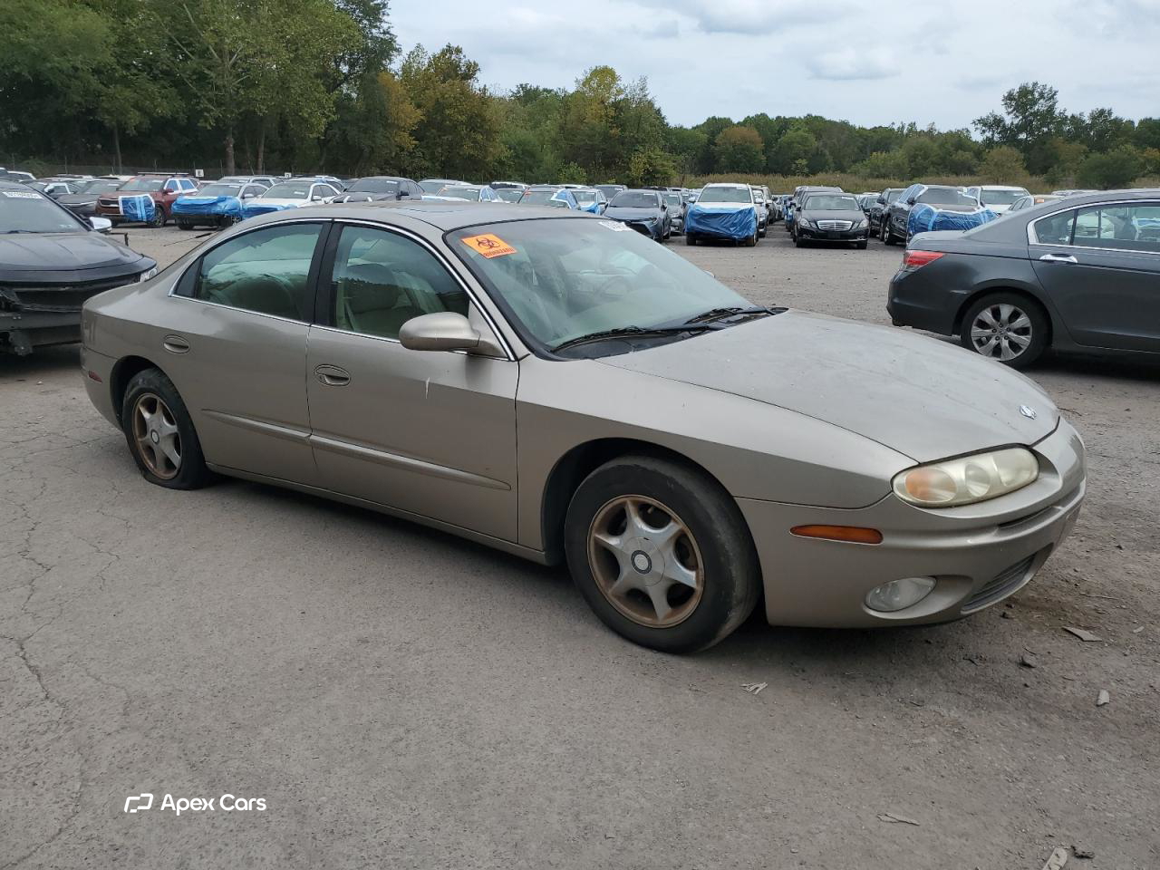 Oldsmobile Aurora 2001