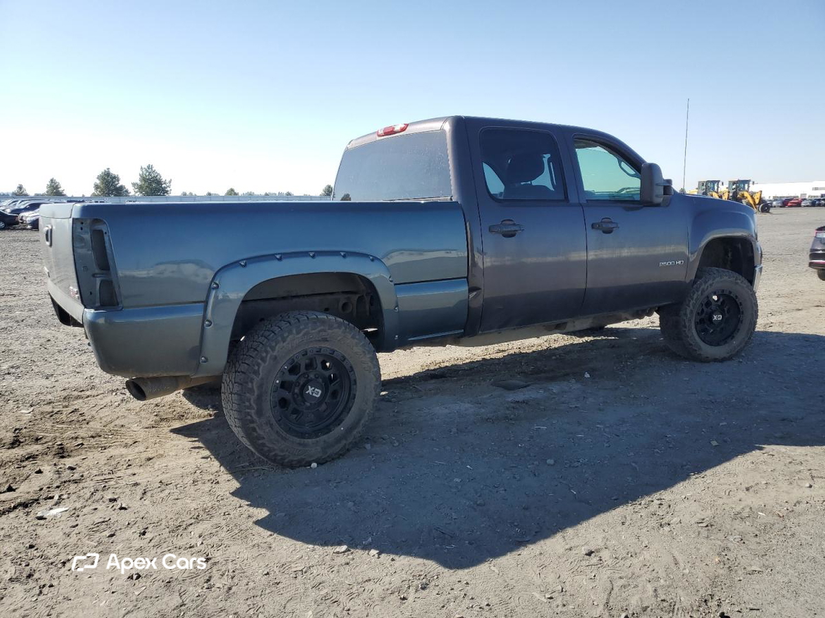 GMC Sierra 2010