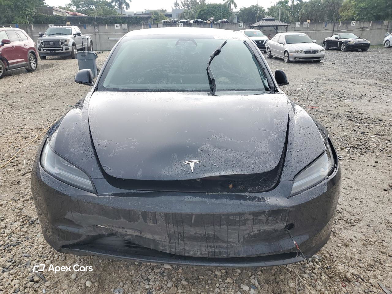 Tesla Model 3 2024