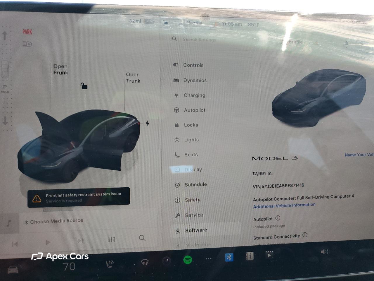 Tesla Model 3 2024