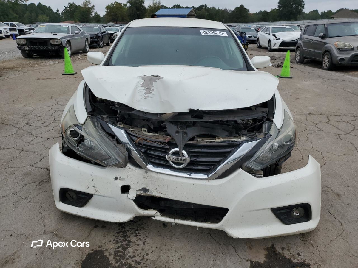 Nissan Altima 2018