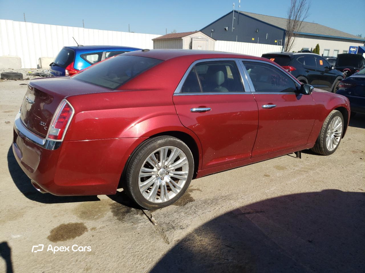 Chrysler 300C 2011