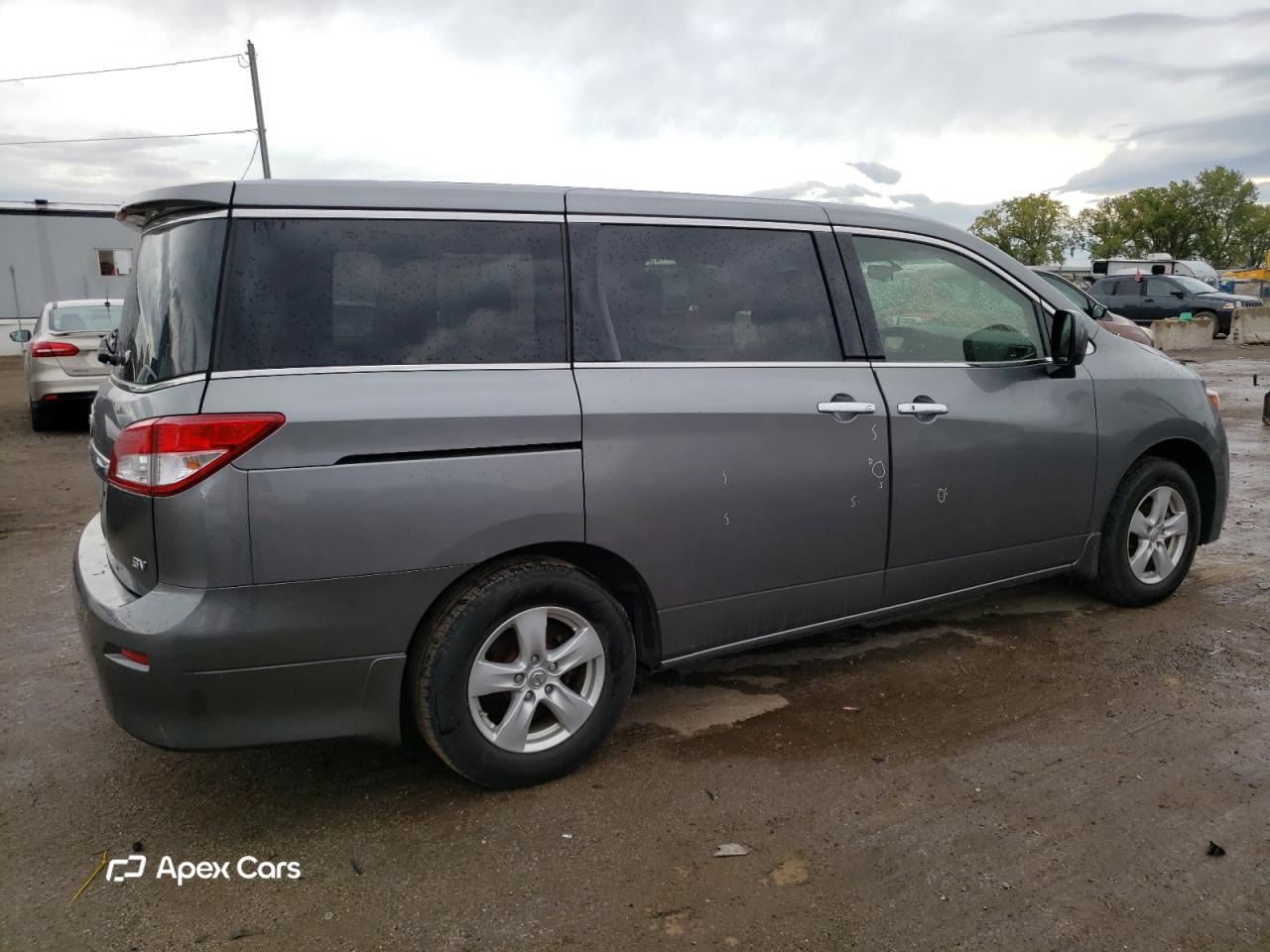 Nissan Quest 2015