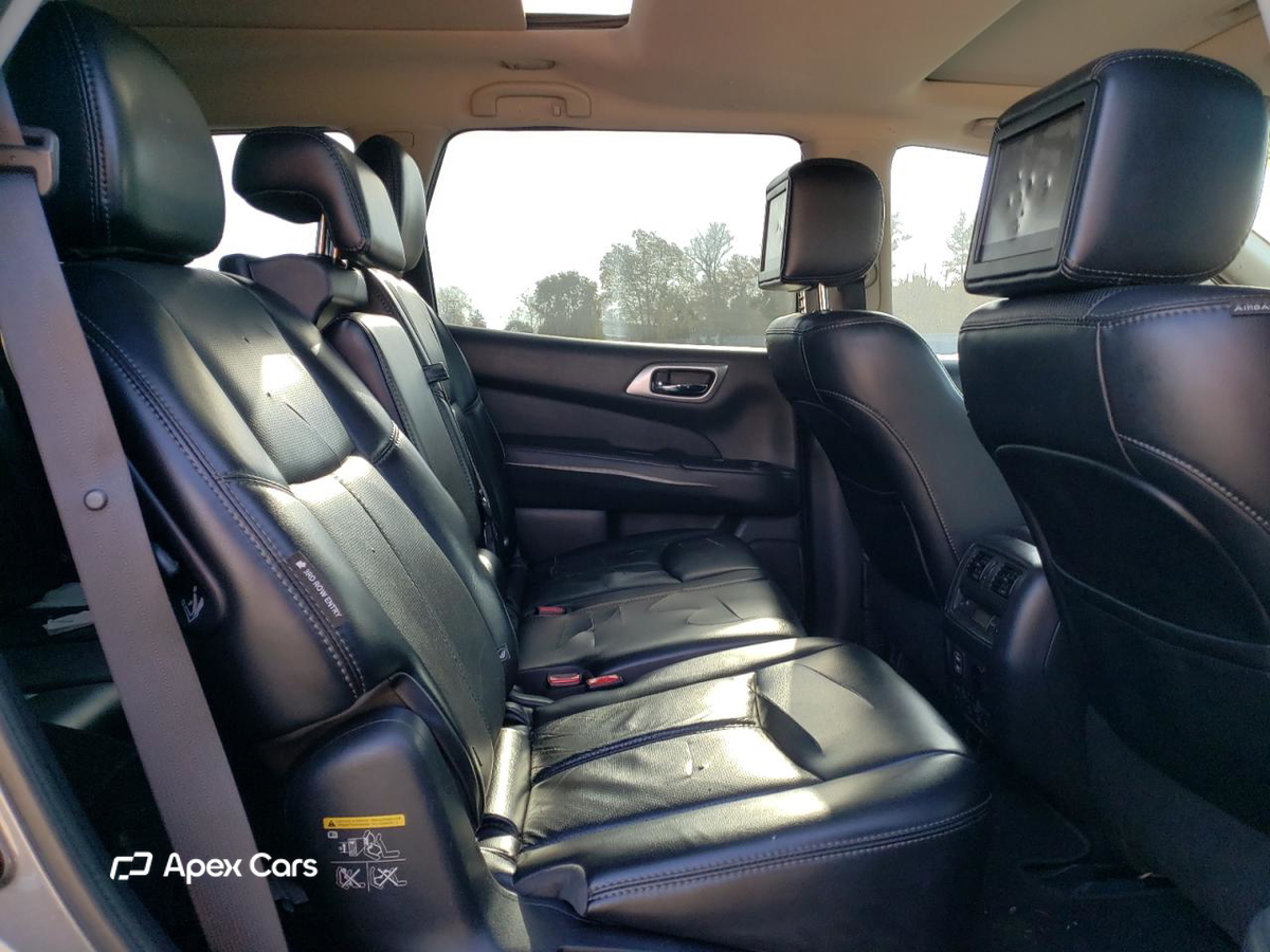 Nissan Pathfinder 2018