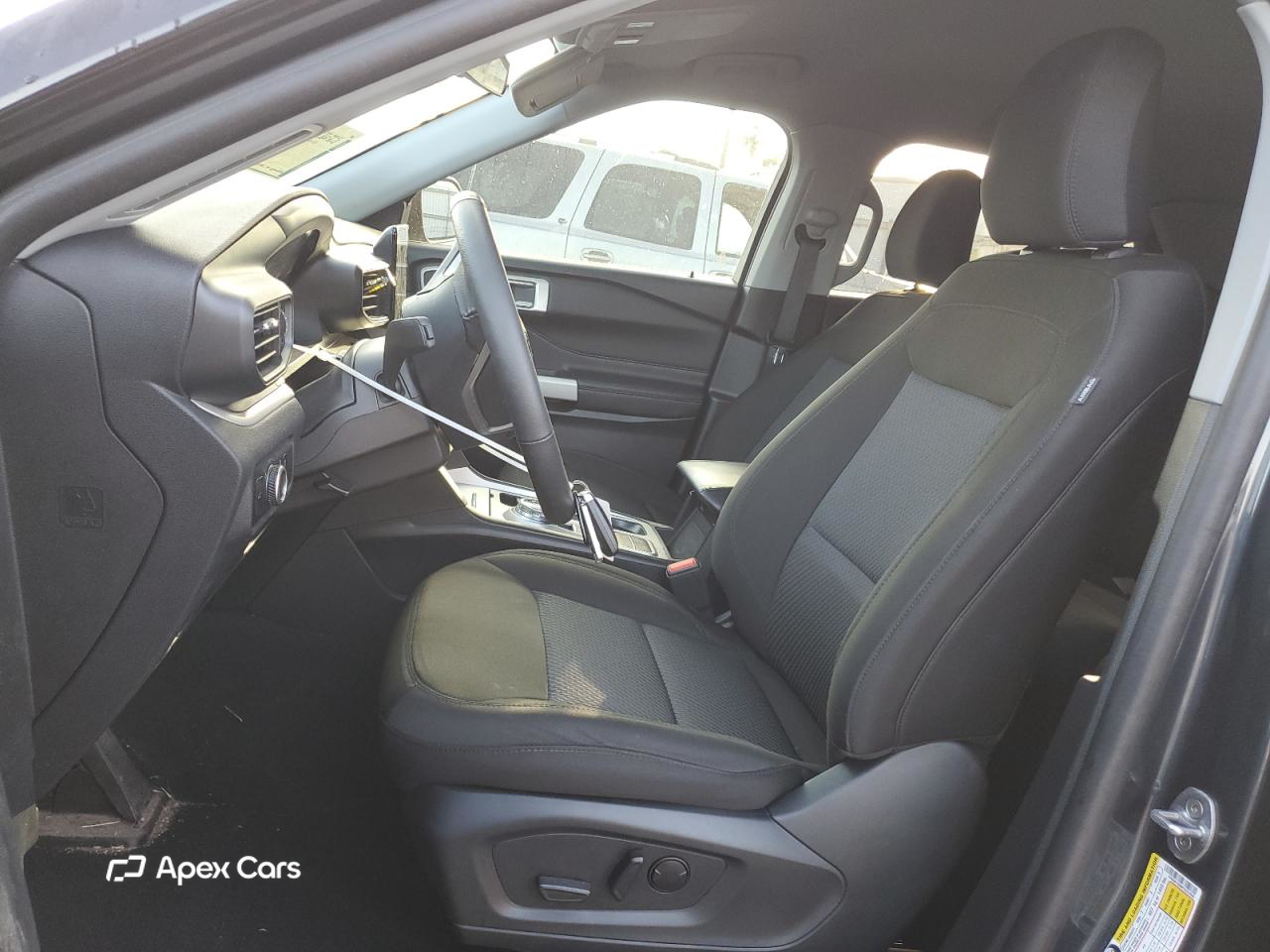 Ford Explorer 2023
