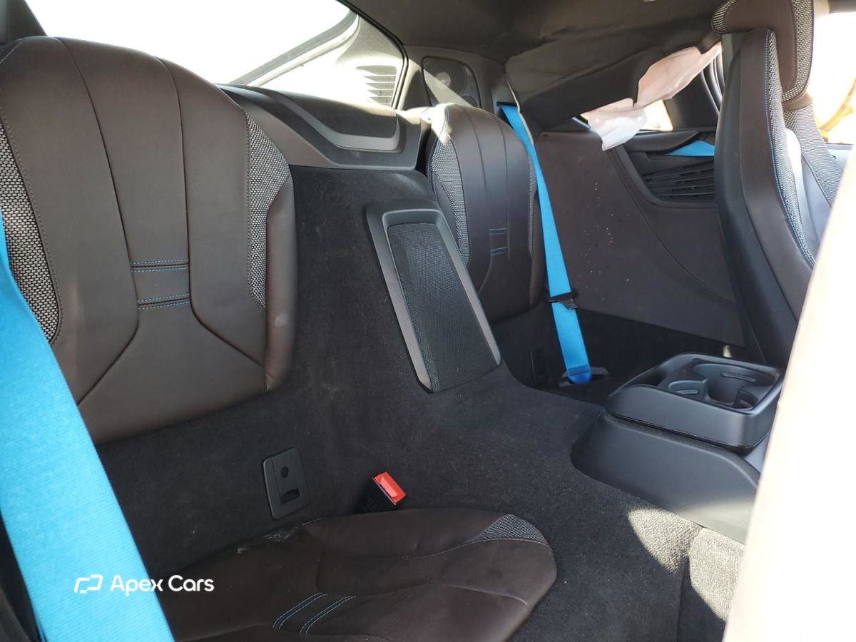 BMW i8 2015