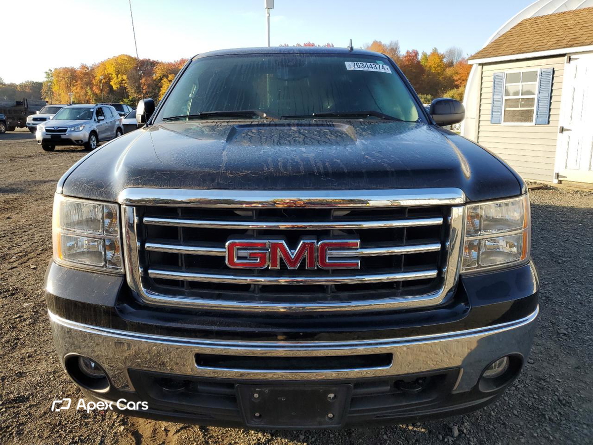 GMC Sierra 2013