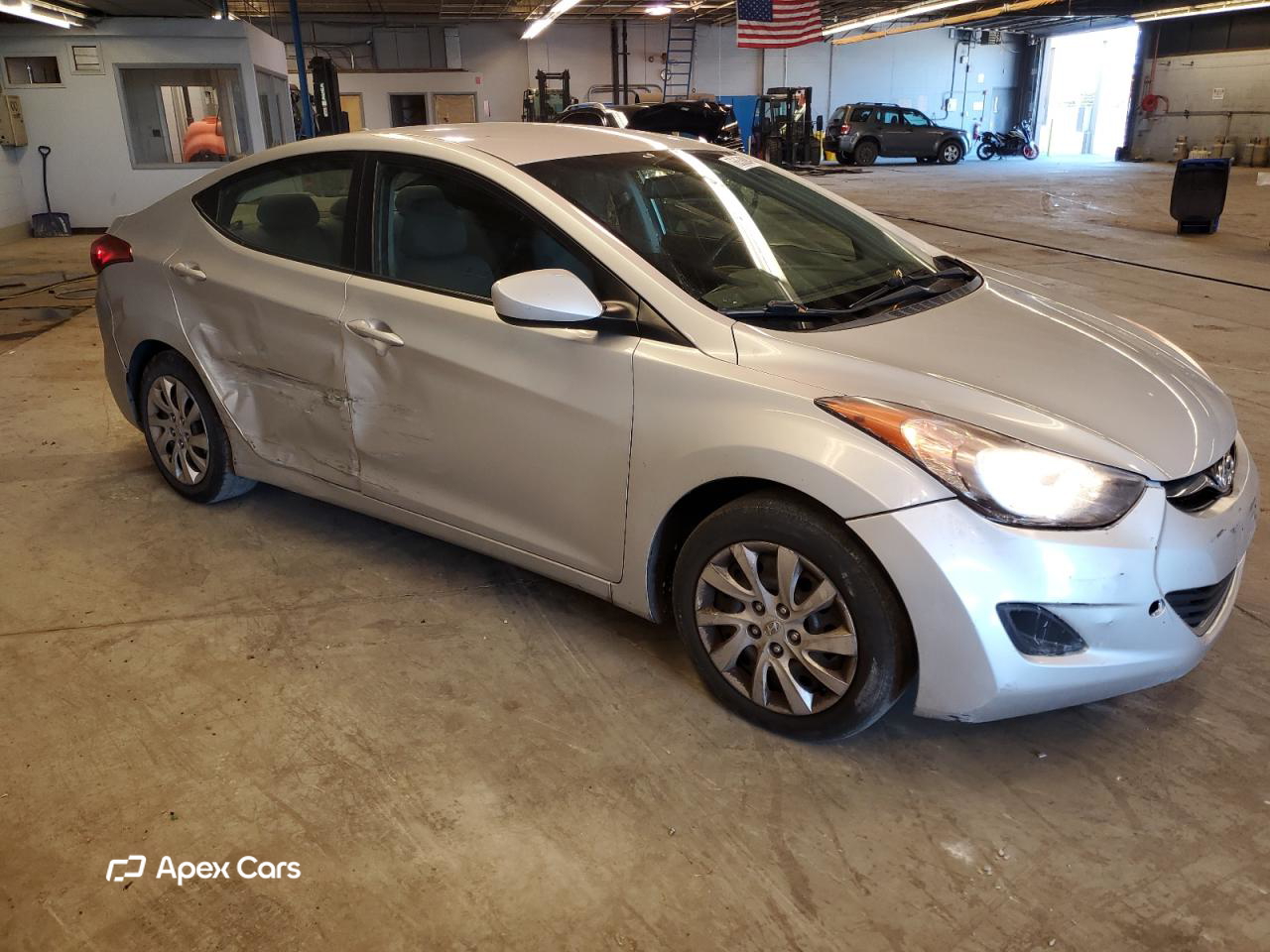 Hyundai Elantra 2012