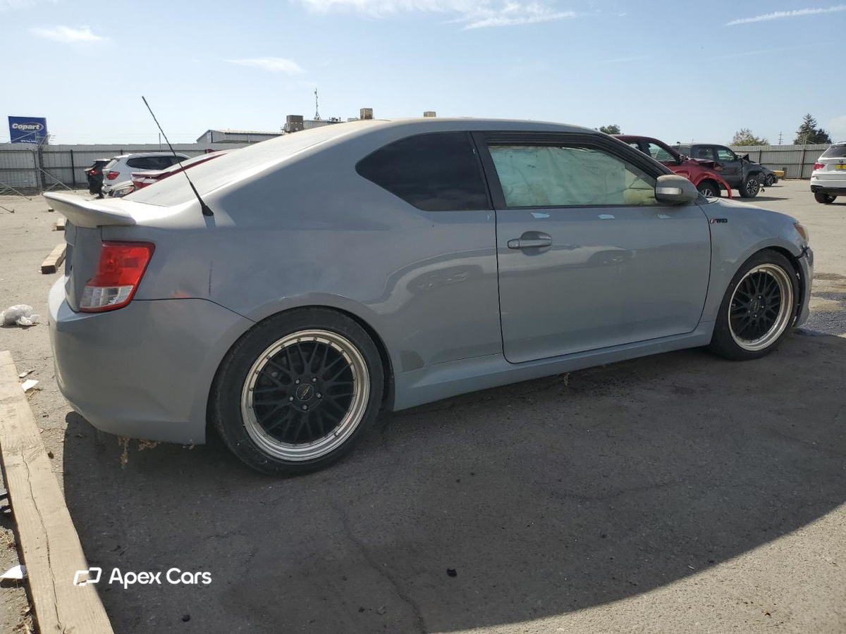 Scion tC 2011