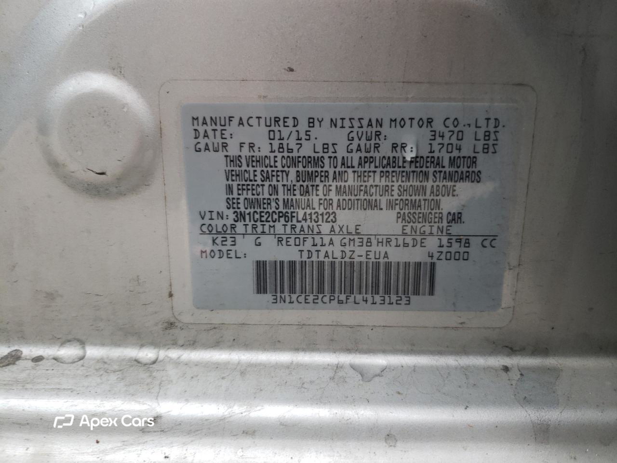 Nissan Versa 2015