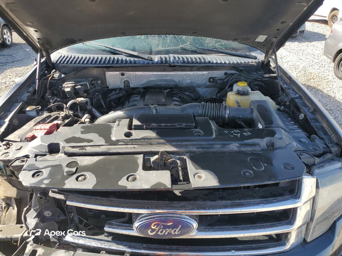Ford Expedition 2016