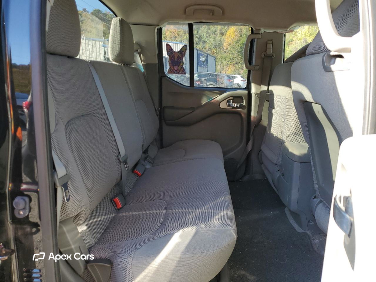 Nissan Navara (Frontier) 2013