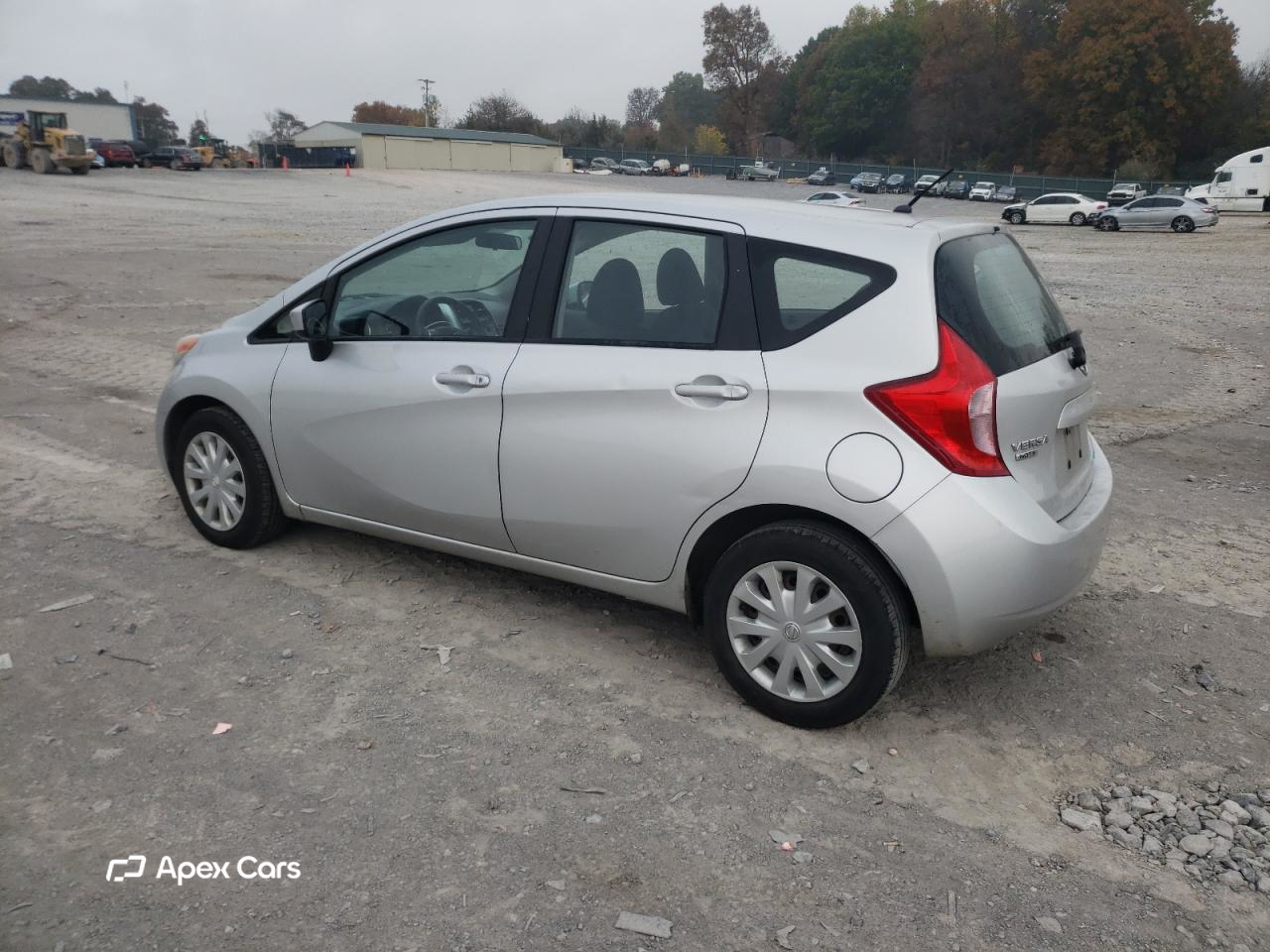 Nissan Versa 2015