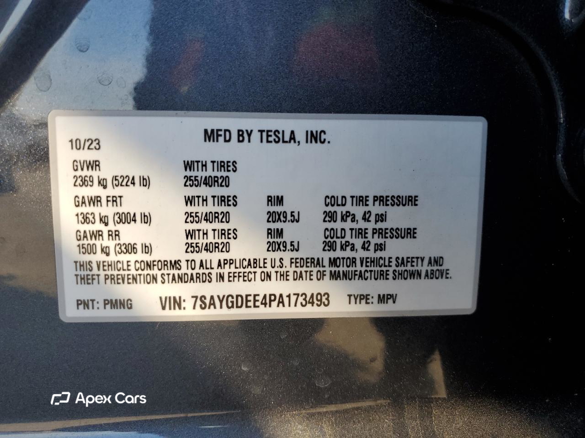 Tesla Model Y 2023