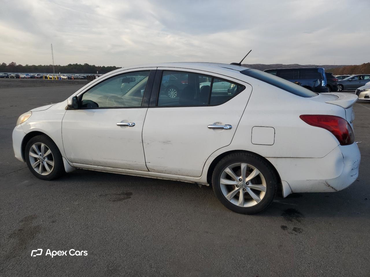 Nissan Versa 2014