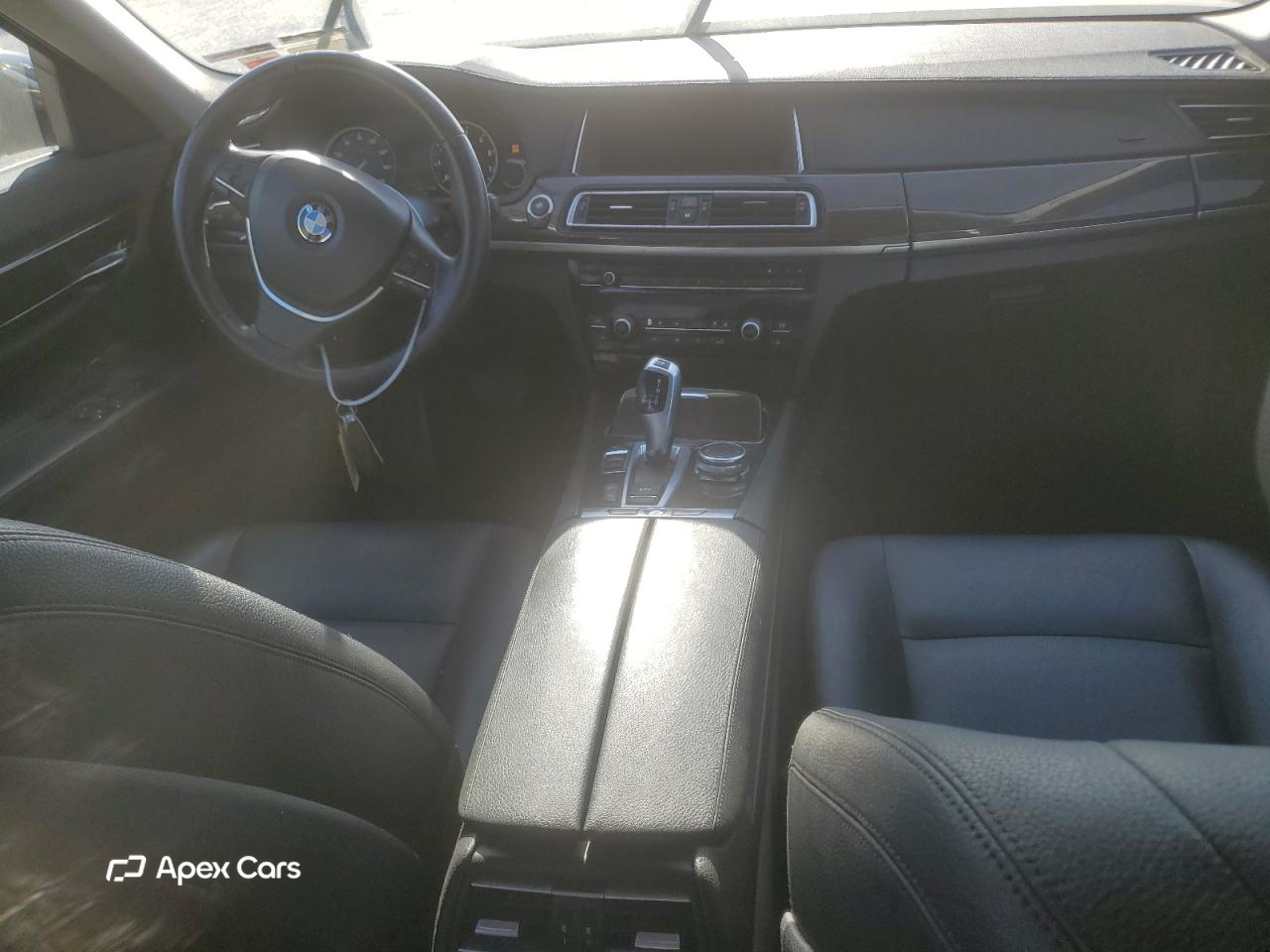 BMW Series 7 2015