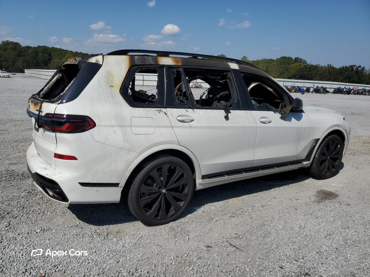 BMW X7 2024