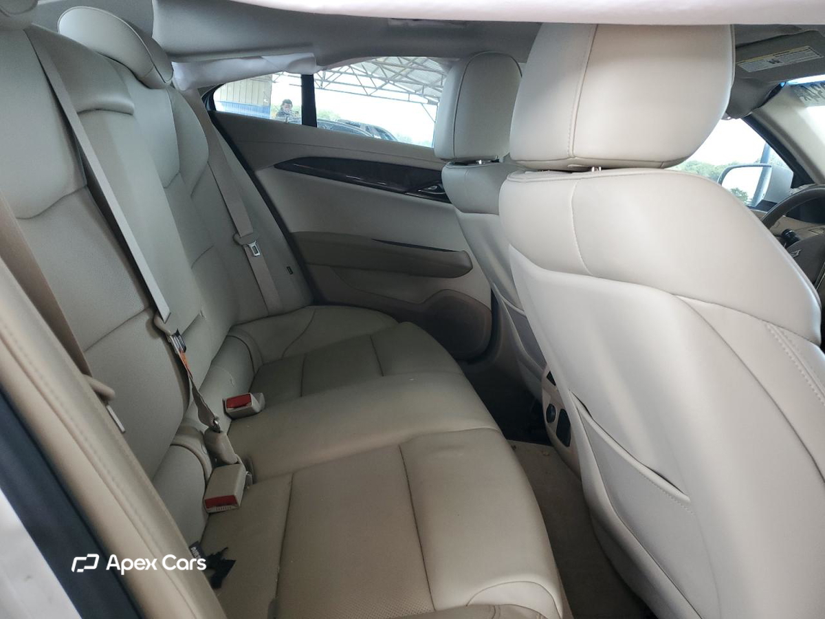 Cadillac ATS 2015