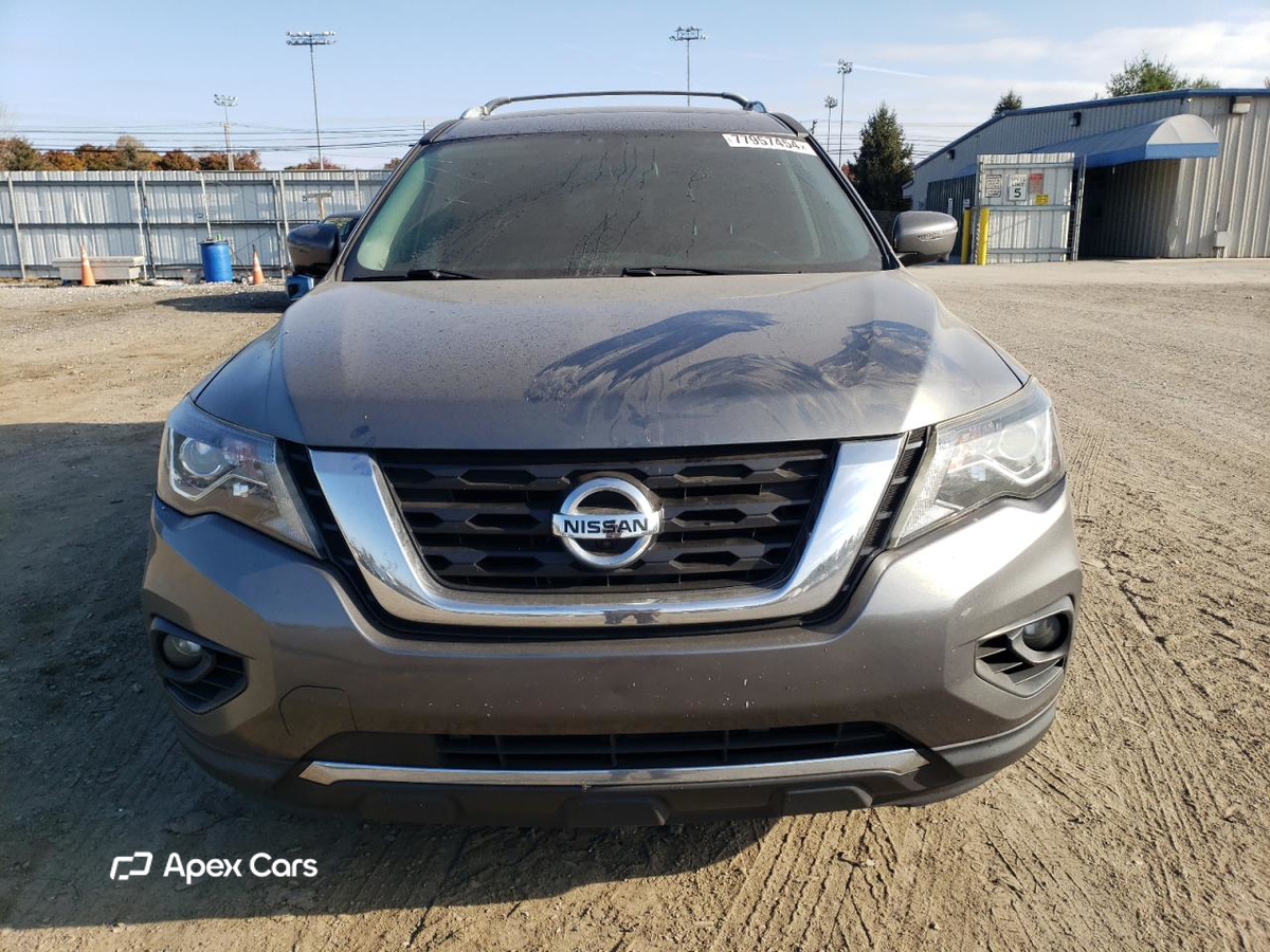 Nissan Pathfinder 2018